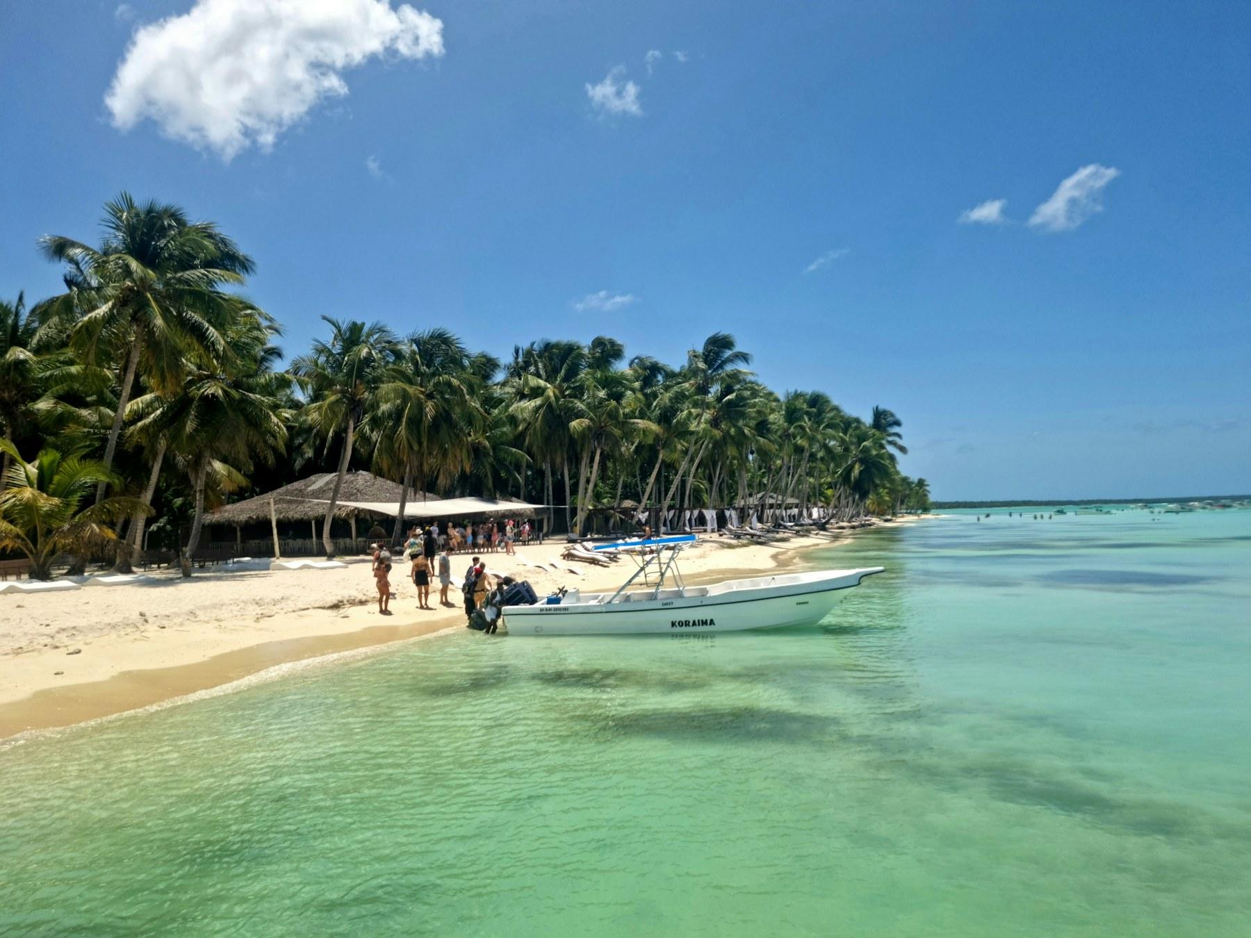 Catamaran with Jacuzzi — All Private excursion in Punta Cana